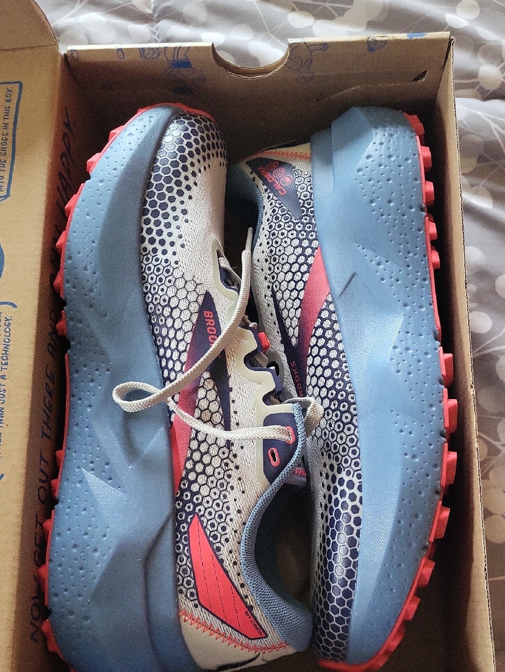 BNIB! Never Worn, Size 10 CALDERA'S